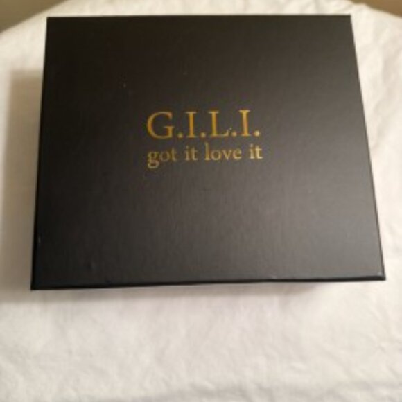 GILI Leather Purse - NEW in Box! - Picture 6 of 8